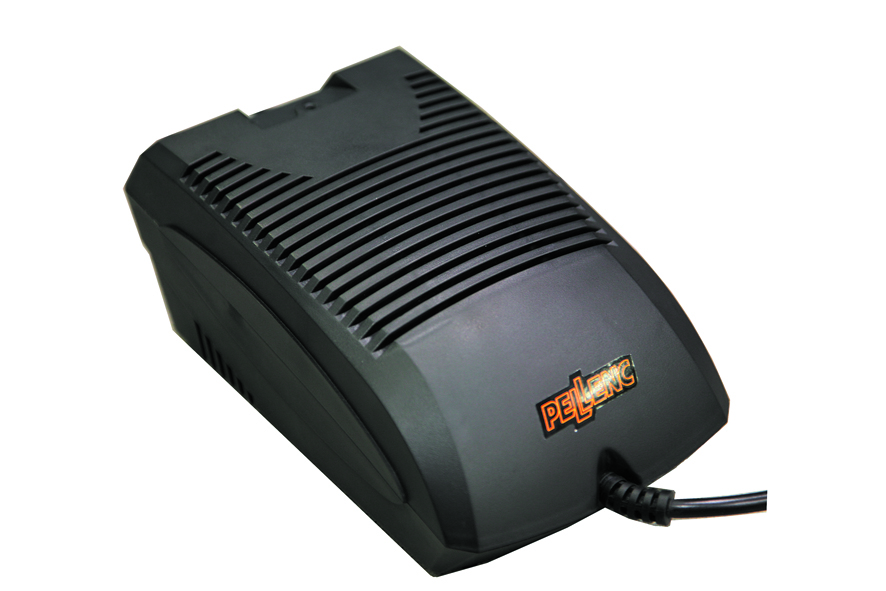 Standart-Ladegerät 2.2 A